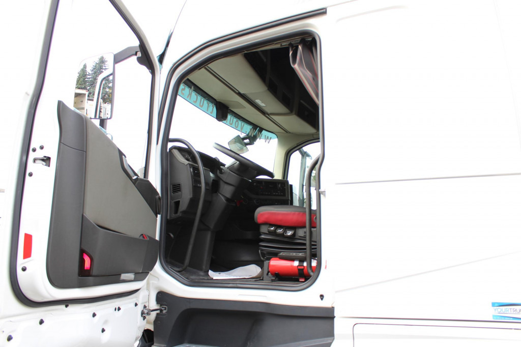 Volvo FH 500 E6 Globe I-Park Cool Kühlbox Navi - Gjysmë-kamion: foto 3 Volvo FH 500 E6 Globe I-Park Cool Kühlbox Navi - Gjysmë-kamion: foto 3