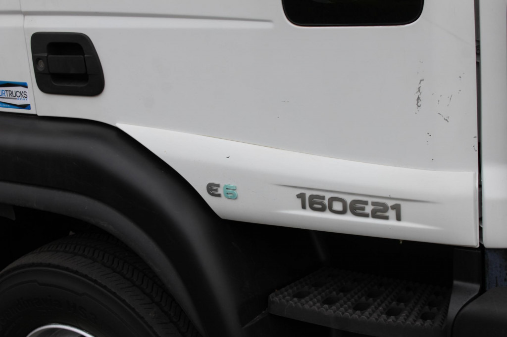 Iveco Eurocargo 160E210 E6 Koffer 6,9m Seiten Tür LBW - Kamion vagonetë: foto 4 Iveco Eurocargo 160E210 E6 Koffer 6,9m Seiten Tür LBW - Kamion vagonetë: foto 4