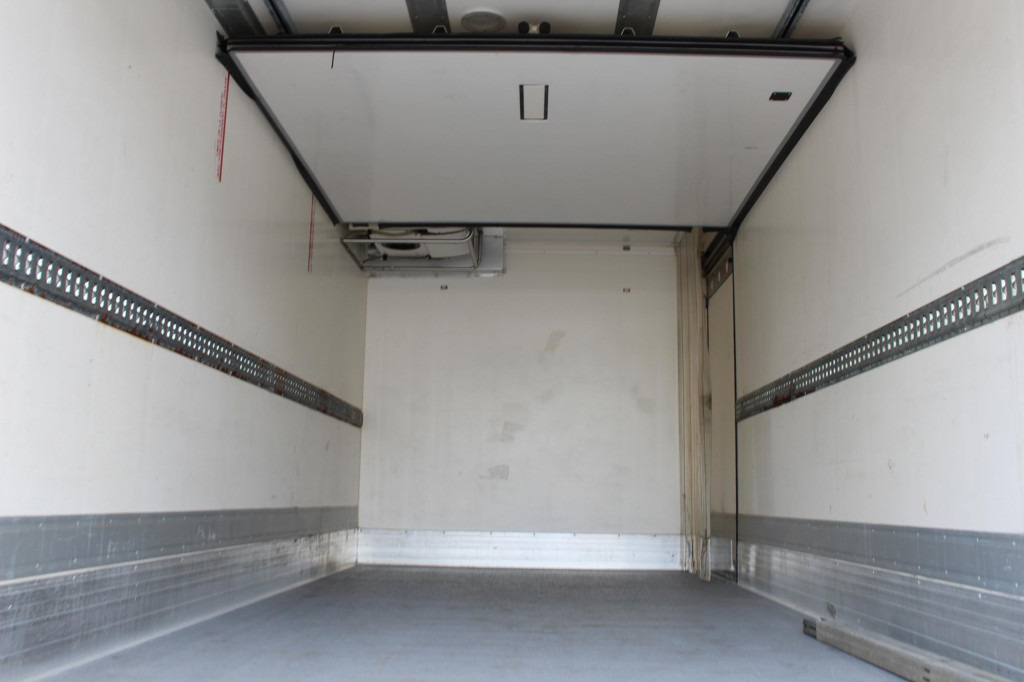 Renault Midlum 220 E5 CS 850 MT Strom Tür+LBW FRC - Kamioni: foto 3 Renault Midlum 220 E5 CS 850 MT Strom Tür+LBW FRC - Kamioni: foto 3