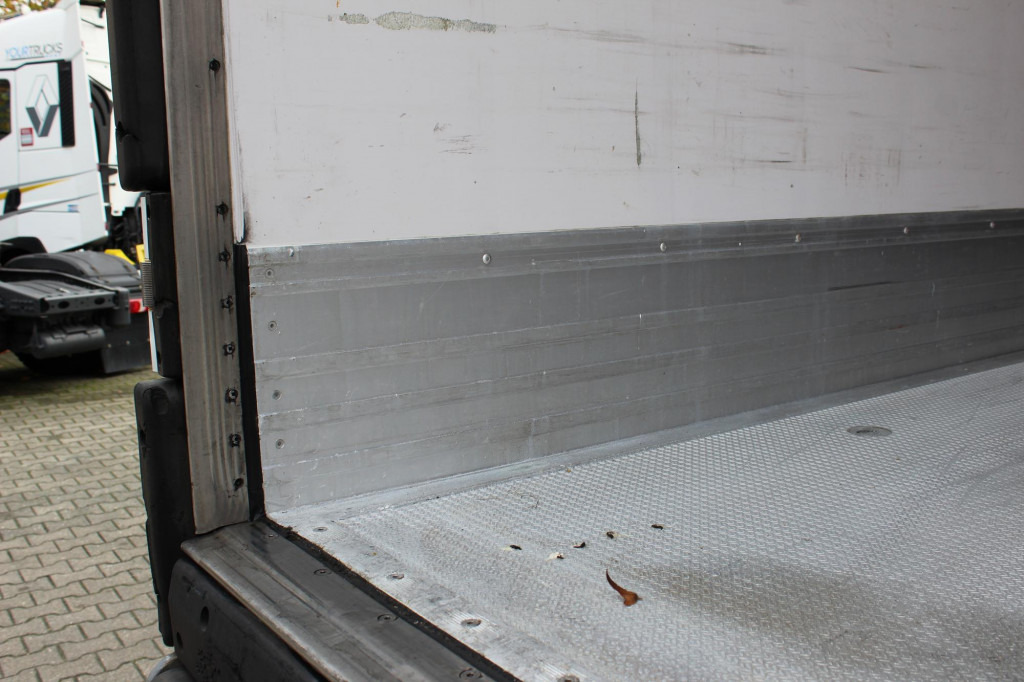 Lamberet TK SLXi Spectrum 2,65h Bi-Multi-Temp. TW LBW - Gjysmë rimorkio frigorifer: foto 4 Lamberet TK SLXi Spectrum 2,65h Bi-Multi-Temp. TW LBW - Gjysmë rimorkio frigorifer: foto 4