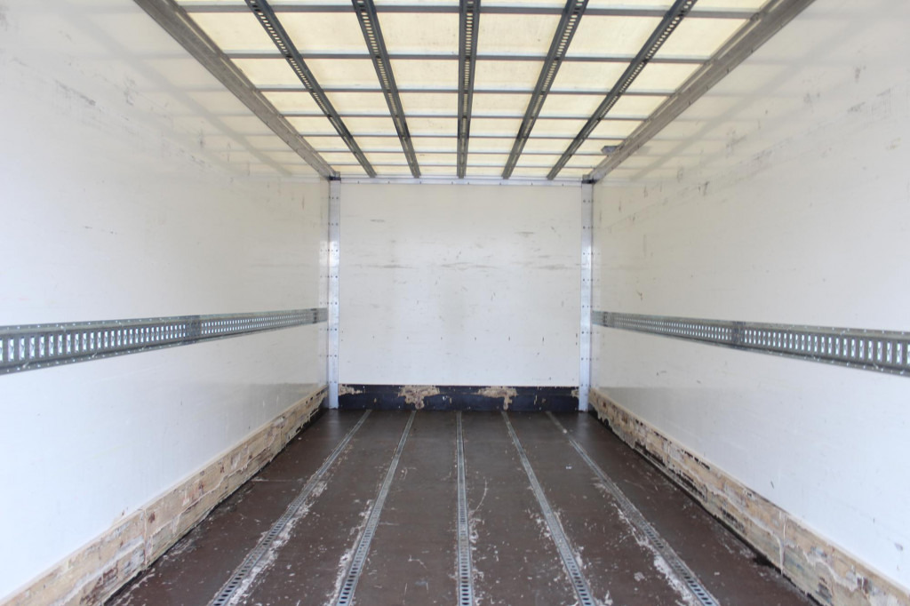 Renault D14 220E6 Laderbordwand nur 185 Tkm Klima - Kamion vagonetë: foto 2 Renault D14 220E6 Laderbordwand nur 185 Tkm Klima - Kamion vagonetë: foto 2