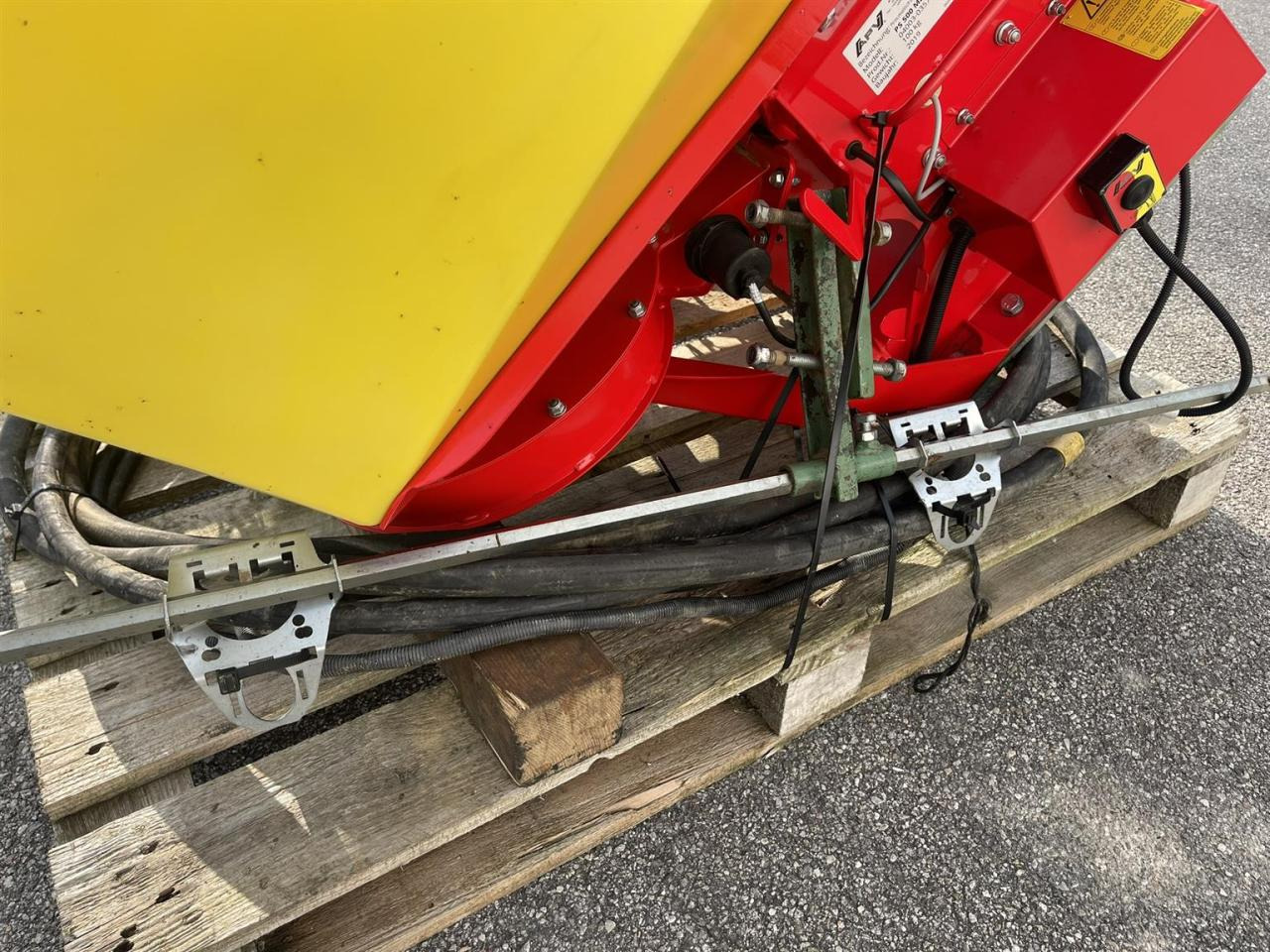 APV APV PS 500 M2 Streuer Sämaschine Sägerät - Mbjellëse në radhë: foto 5 APV APV PS 500 M2 Streuer Sämaschine Sägerät - Mbjellëse në radhë: foto 5