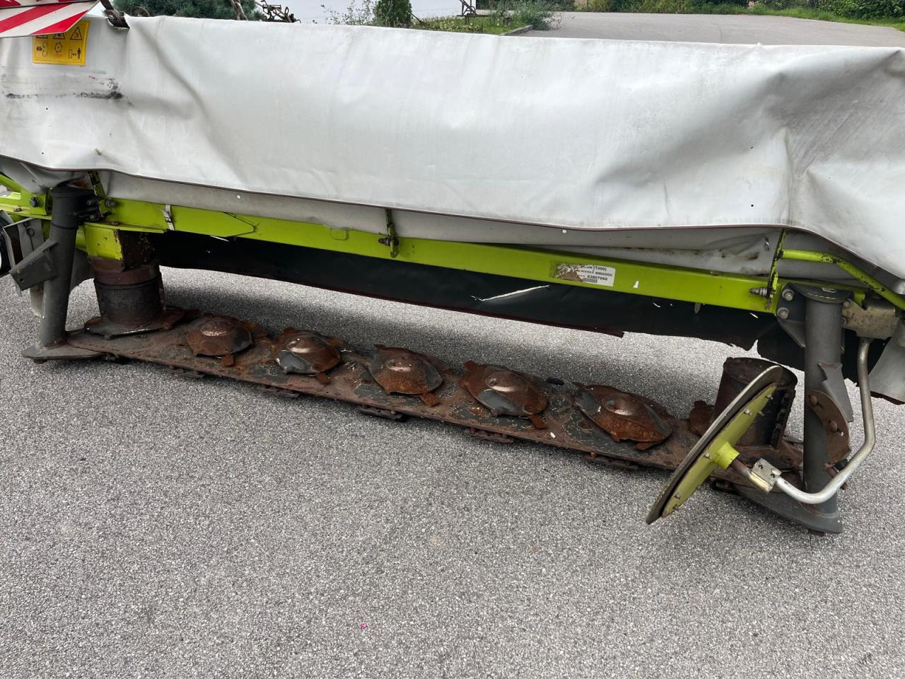 CLAAS DISCO 3050, Heckmähwerk, Baujahr 2011 - Korrëse bari: foto 5 CLAAS DISCO 3050, Heckmähwerk, Baujahr 2011 - Korrëse bari: foto 5