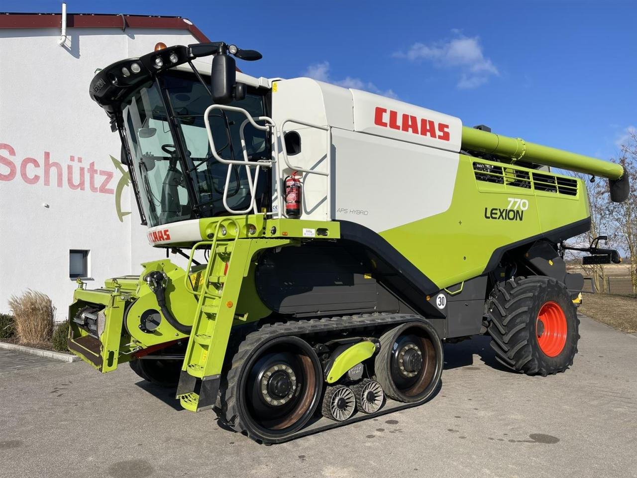 CLAAS Lexion 770TT Modell C76 mit CEMOS AUTOMATIC und Schneidwerk V1230 - Autokombajnë: foto 1 CLAAS Lexion 770TT Modell C76 mit CEMOS AUTOMATIC und Schneidwerk V1230 - Autokombajnë: foto 1