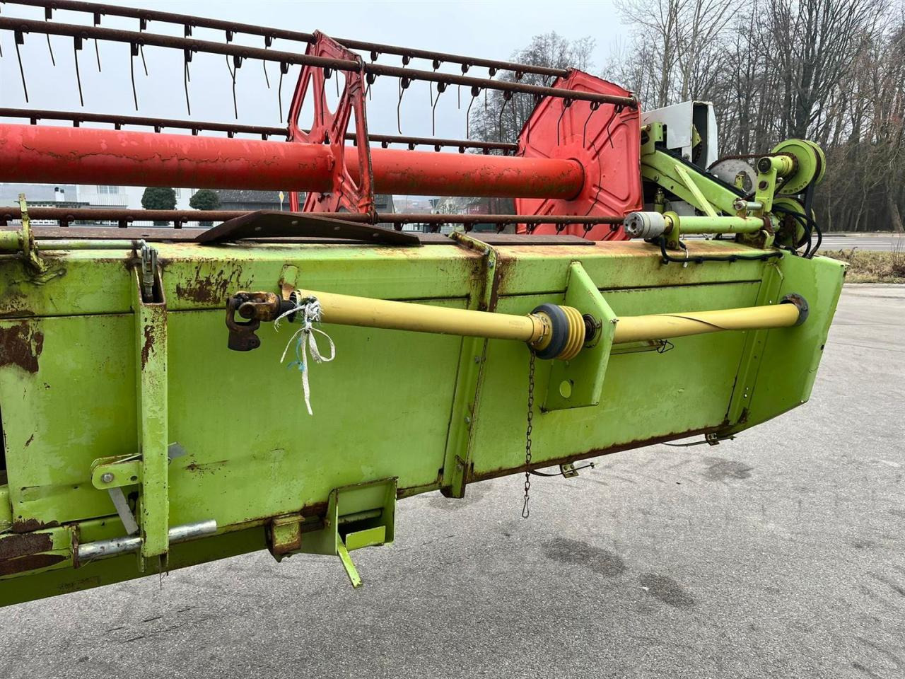 Lizingu i CLAAS Schneidwerk Claas C660 mit Autocontour, Transportwagen CLAAS Schneidwerk Claas C660 mit Autocontour, Transportwagen: foto 13