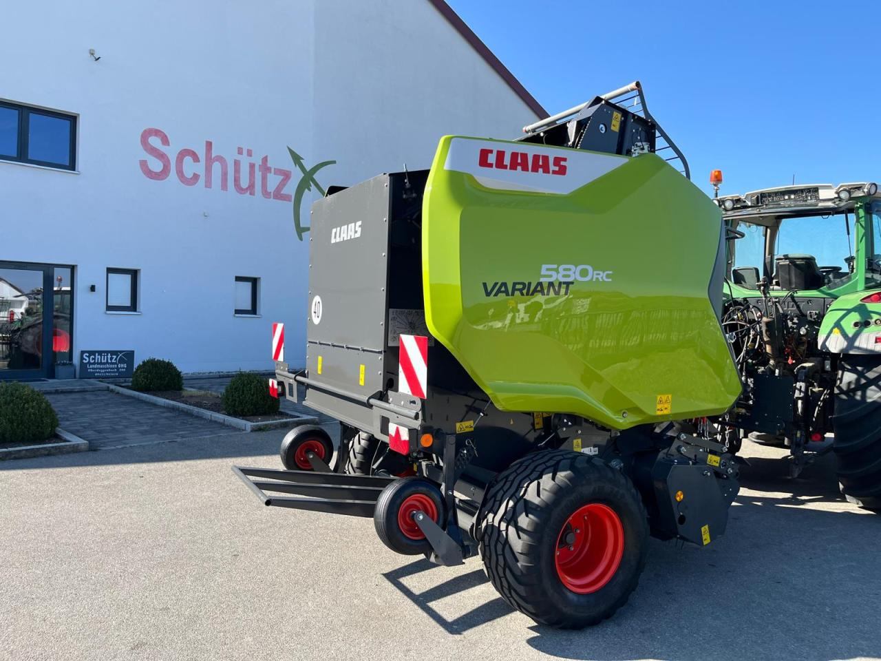 CLAAS Variant 580 RC, neuwertige Rundballenpresse - Dengmbledhëse e rrumbullakët: foto 5 CLAAS Variant 580 RC, neuwertige Rundballenpresse - Dengmbledhëse e rrumbullakët: foto 5