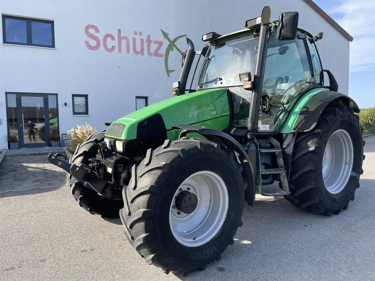 Deutz-Fahr Agrotron 150, 150 PS - Traktor: foto 1 Deutz-Fahr Agrotron 150, 150 PS - Traktor: foto 1