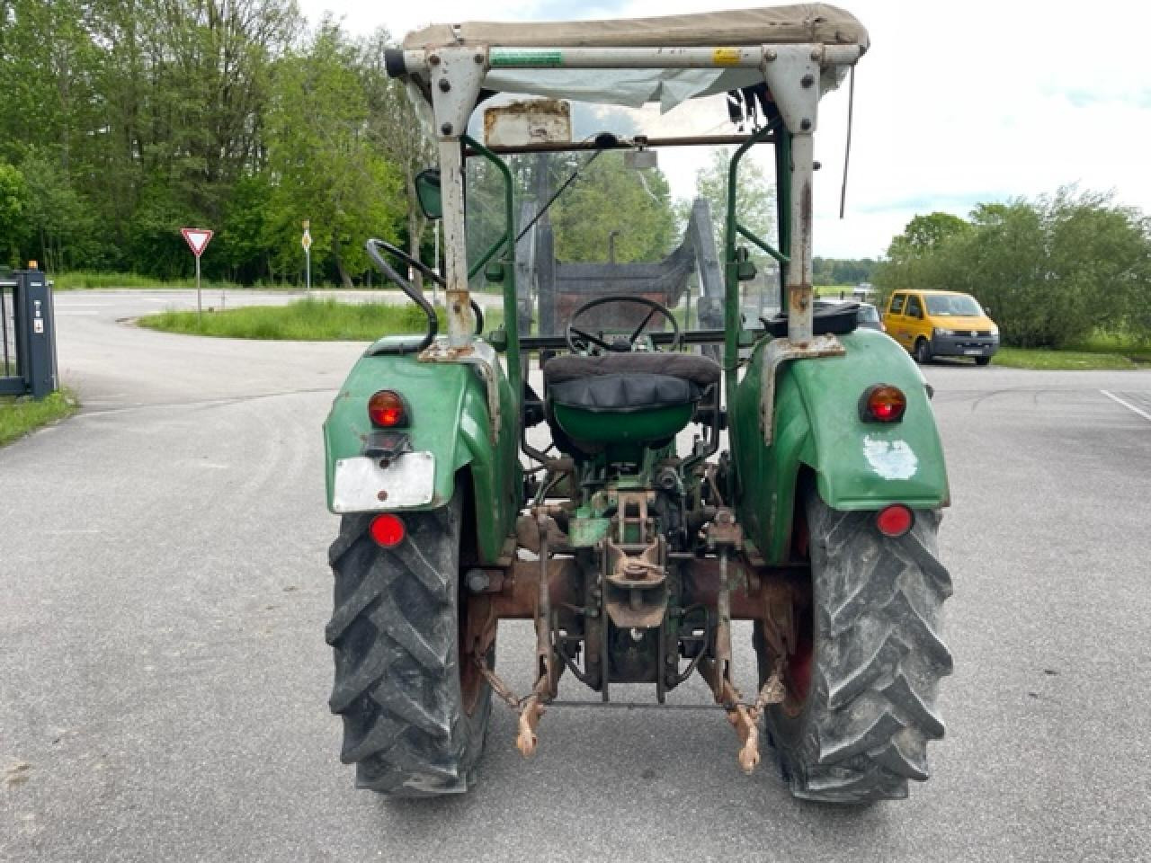 Deutz-Fahr D 4005 mit Frontlader / Oldtimer - Traktor: foto 4 Deutz-Fahr D 4005 mit Frontlader / Oldtimer - Traktor: foto 4