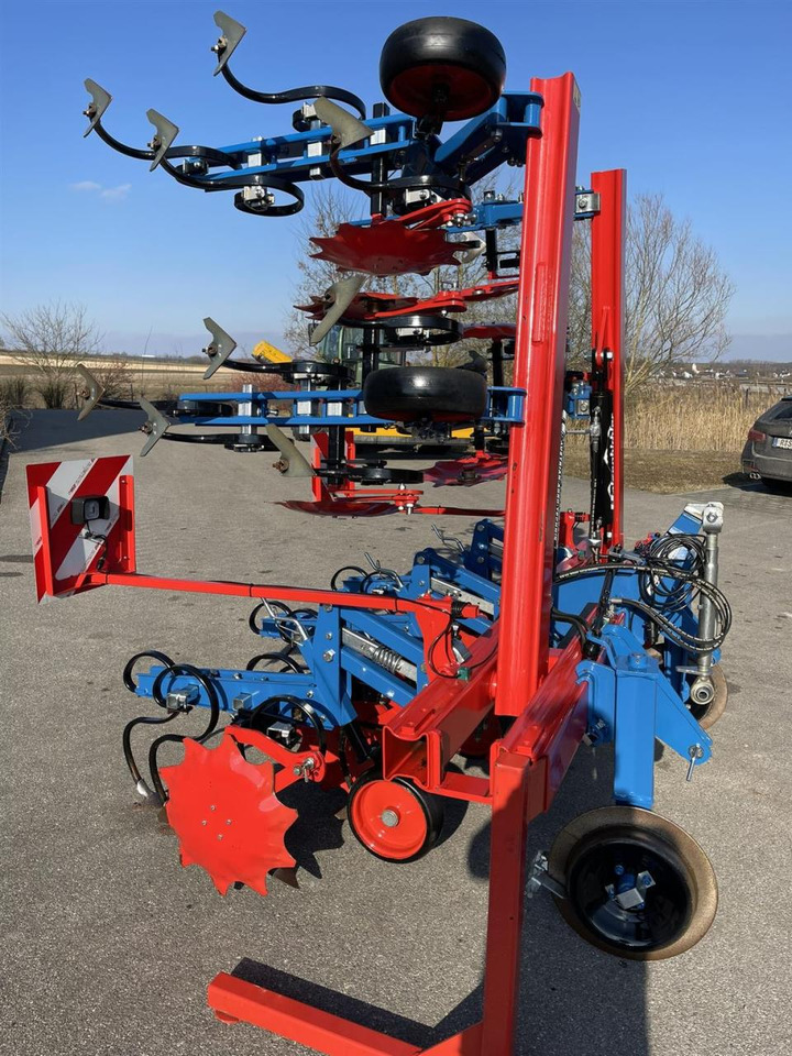 Hatzenbichler 6-reihiges Hackgerät, 75 cm Abstand, TOP Zustand - Pajisje për lirimin e tokës: foto 2 Hatzenbichler 6-reihiges Hackgerät, 75 cm Abstand, TOP Zustand - Pajisje për lirimin e tokës: foto 2