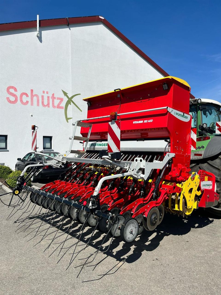 Pöttinger Vitasem 302 ADD + Pöttinger Lion 303.12 WG, Kombi - Mbjellëse e kombinuar në radhë: foto 1 Pöttinger Vitasem 302 ADD + Pöttinger Lion 303.12 WG, Kombi - Mbjellëse e kombinuar në radhë: foto 1