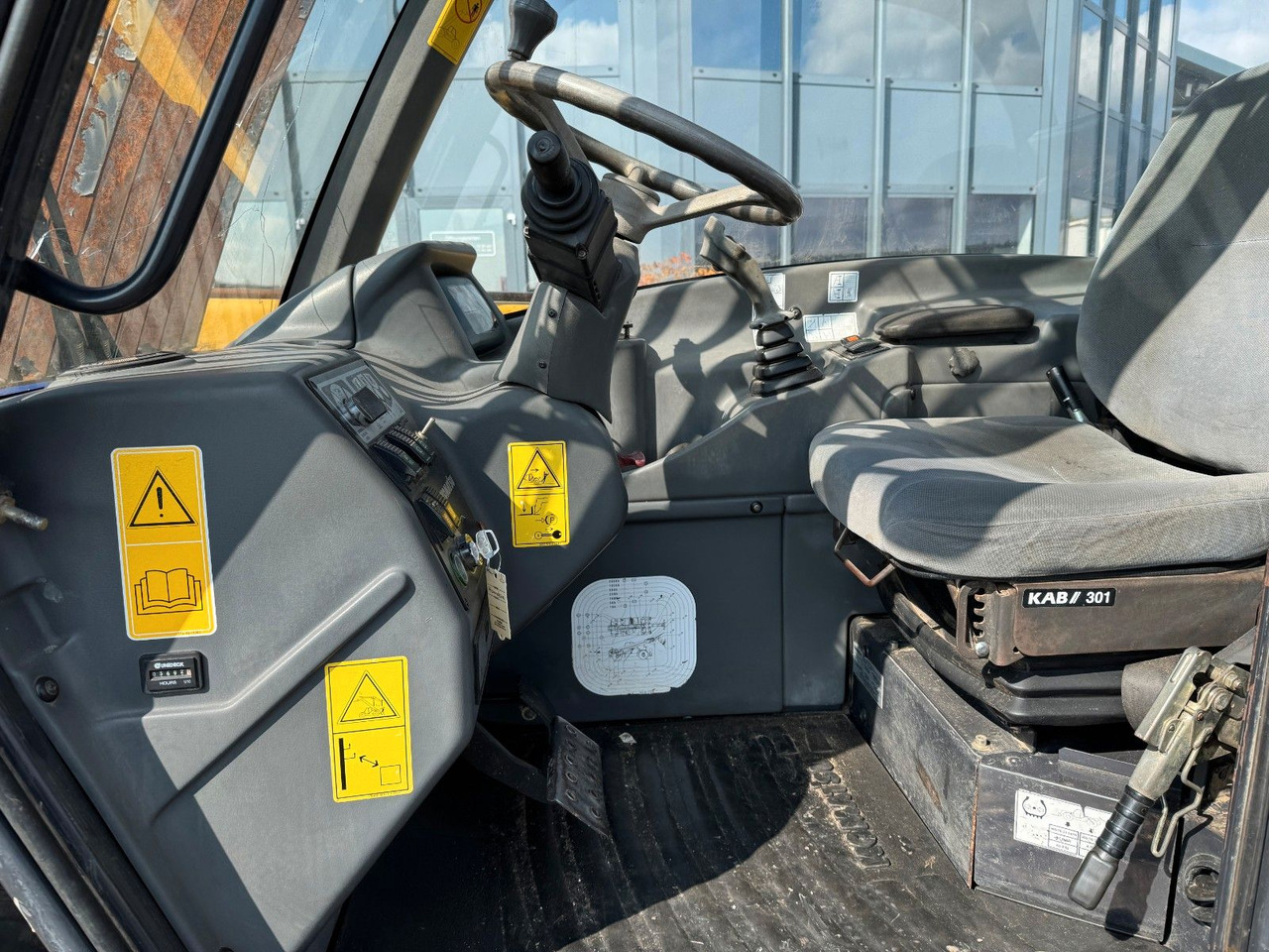 Komatsu WH 613 - Ekskavator teleskopik: foto 5 Komatsu WH 613 - Ekskavator teleskopik: foto 5