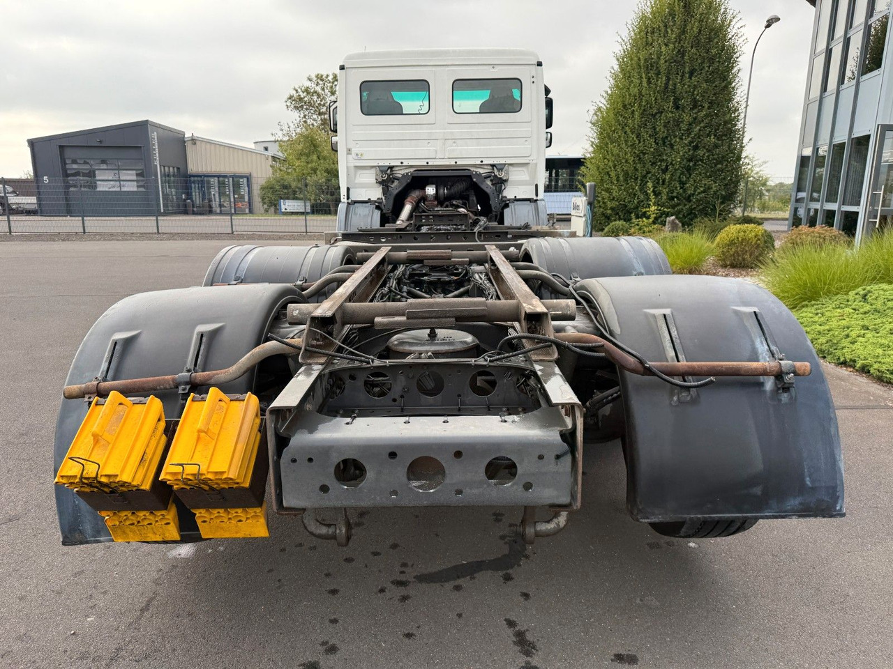 Mercedes-Benz Actros 2532 MP 3 Fahrgestell - Kamion kabinë-shasi: foto 4 Mercedes-Benz Actros 2532 MP 3 Fahrgestell - Kamion kabinë-shasi: foto 4