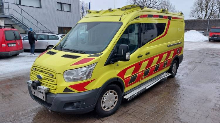 FORD TRANSIT 2,0TDI AMBULANCE KLIMA 1.2018 EURO 6, 3 UNITS - Ambulancë: foto 5 FORD TRANSIT 2,0TDI AMBULANCE KLIMA 1.2018 EURO 6, 3 UNITS - Ambulancë: foto 5