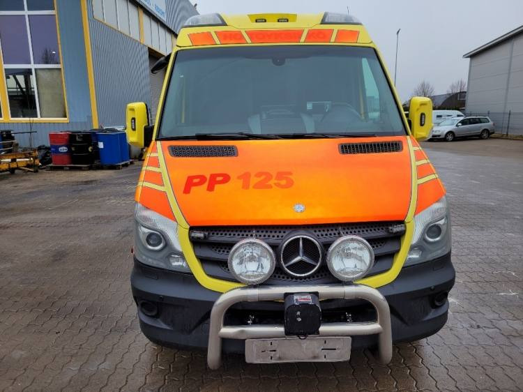 MERCEDES – BENZ SPRINTER 2.2D AMBULANCE (PROFILE) KLIMA 11.2014 EURO 5 - Ambulancë: foto 2 MERCEDES – BENZ SPRINTER 2.2D AMBULANCE (PROFILE) KLIMA 11.2014 EURO 5 - Ambulancë: foto 2