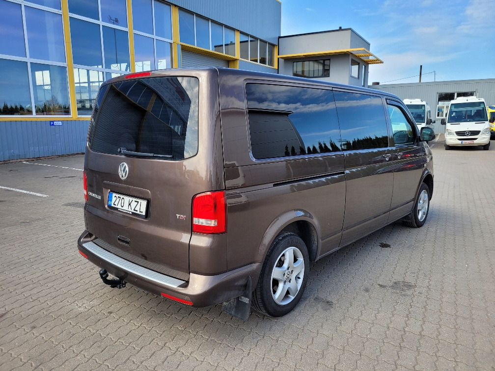 VOLKSWAGEN CARAVELLE T5 LONG, KLIIMA, 2.2015 EURO5, 9 seats - Furgon pasagjerësh: foto 3 VOLKSWAGEN CARAVELLE T5 LONG, KLIIMA, 2.2015 EURO5, 9 seats - Furgon pasagjerësh: foto 3