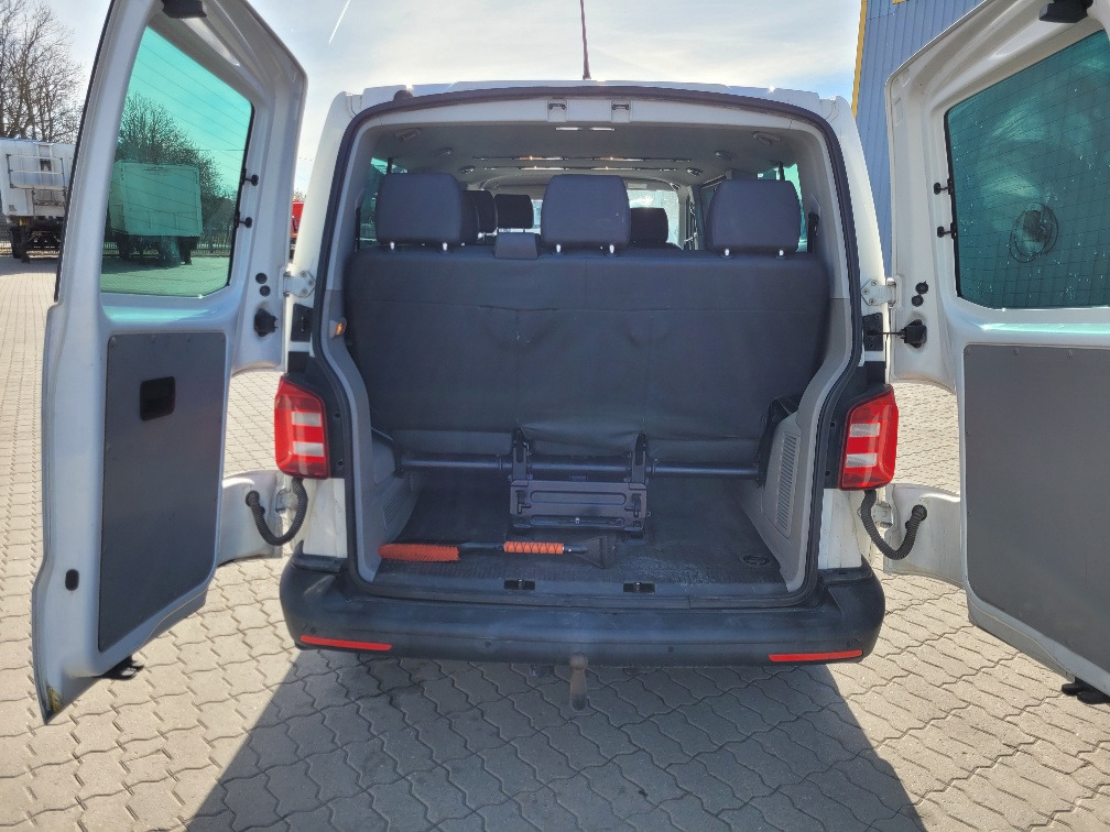 VOLKSWAGEN CARAVELLE T6, KLIIMA; 1.2017; EURO 6; 9 seats - Furgon pasagjerësh: foto 5 VOLKSWAGEN CARAVELLE T6, KLIIMA; 1.2017; EURO 6; 9 seats - Furgon pasagjerësh: foto 5