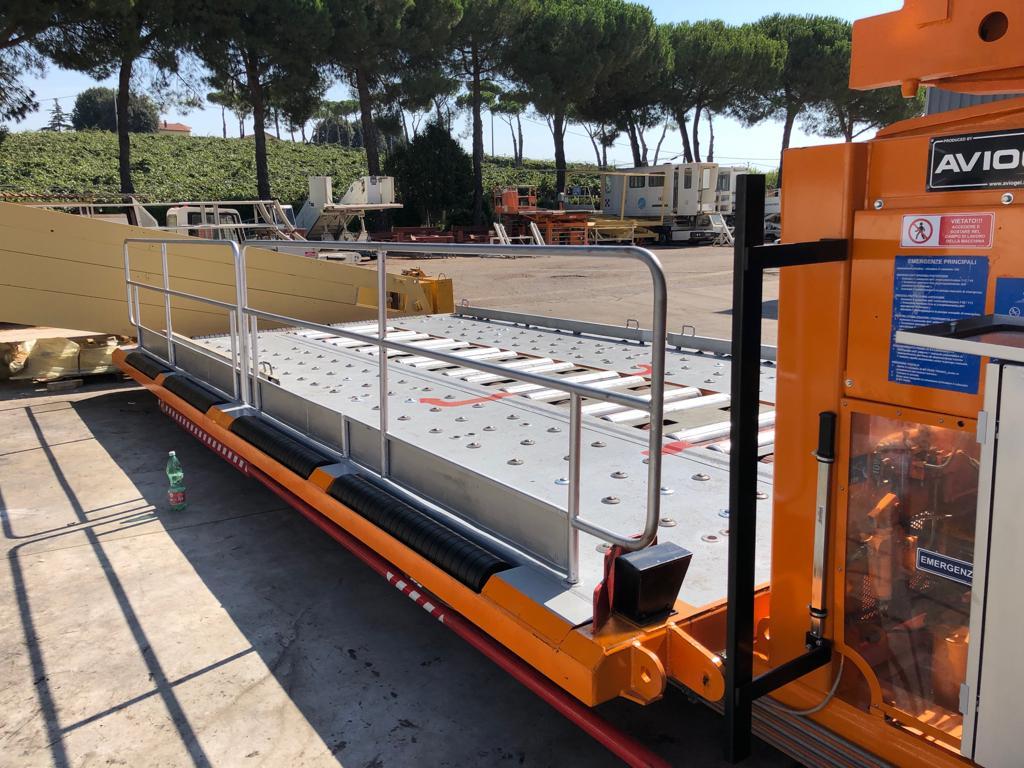 Main Deck Loader Aviogei 20 tons 2PU2000 - Ngarkues i kontejnerit/ Paletave: foto 4 Main Deck Loader Aviogei 20 tons 2PU2000 - Ngarkues i kontejnerit/ Paletave: foto 4