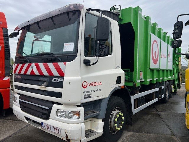 DAF CF 75.250 FAN75.250 CF 6X2 - Kamion mbeturinash: foto 1 DAF CF 75.250 FAN75.250 CF 6X2 - Kamion mbeturinash: foto 1