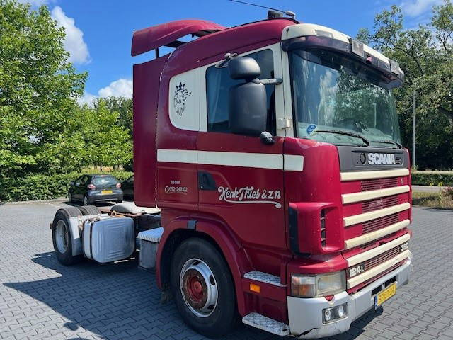 Scania R124-360 - Gjysmë-kamion: foto 2 Scania R124-360 - Gjysmë-kamion: foto 2