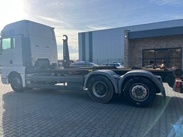 MAN TGA 26.440 .440 6x2 - Transportjer kontejnerësh/ Kamion me karroceri të çmontueshme: foto 3 MAN TGA 26.440 .440 6x2 - Transportjer kontejnerësh/ Kamion me karroceri të çmontueshme: foto 3