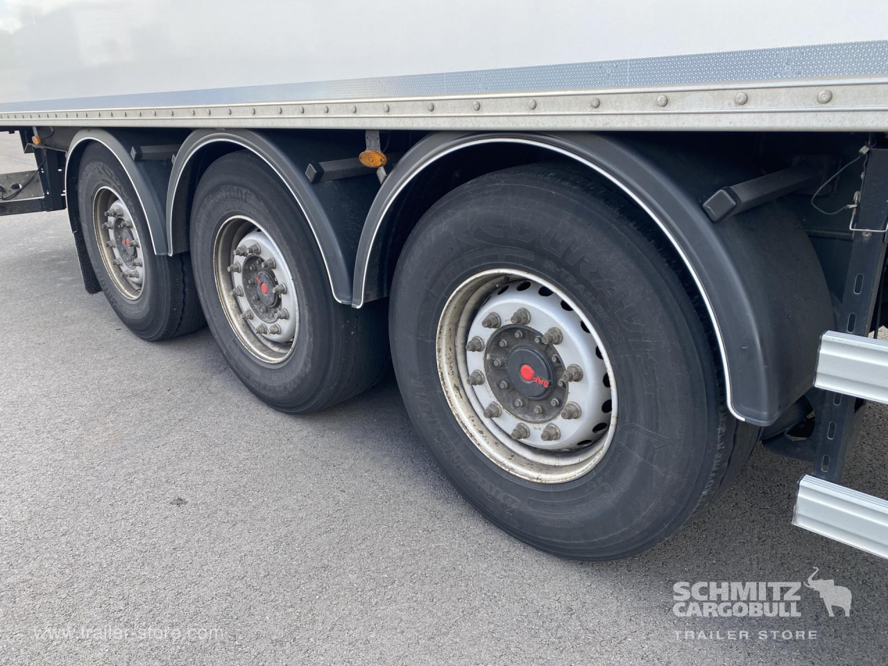 FRUEHAUF Dryfreight Standard - Gjysmë rimorkio me vagonetë të mbyllur: foto 3 FRUEHAUF Dryfreight Standard - Gjysmë rimorkio me vagonetë të mbyllur: foto 3