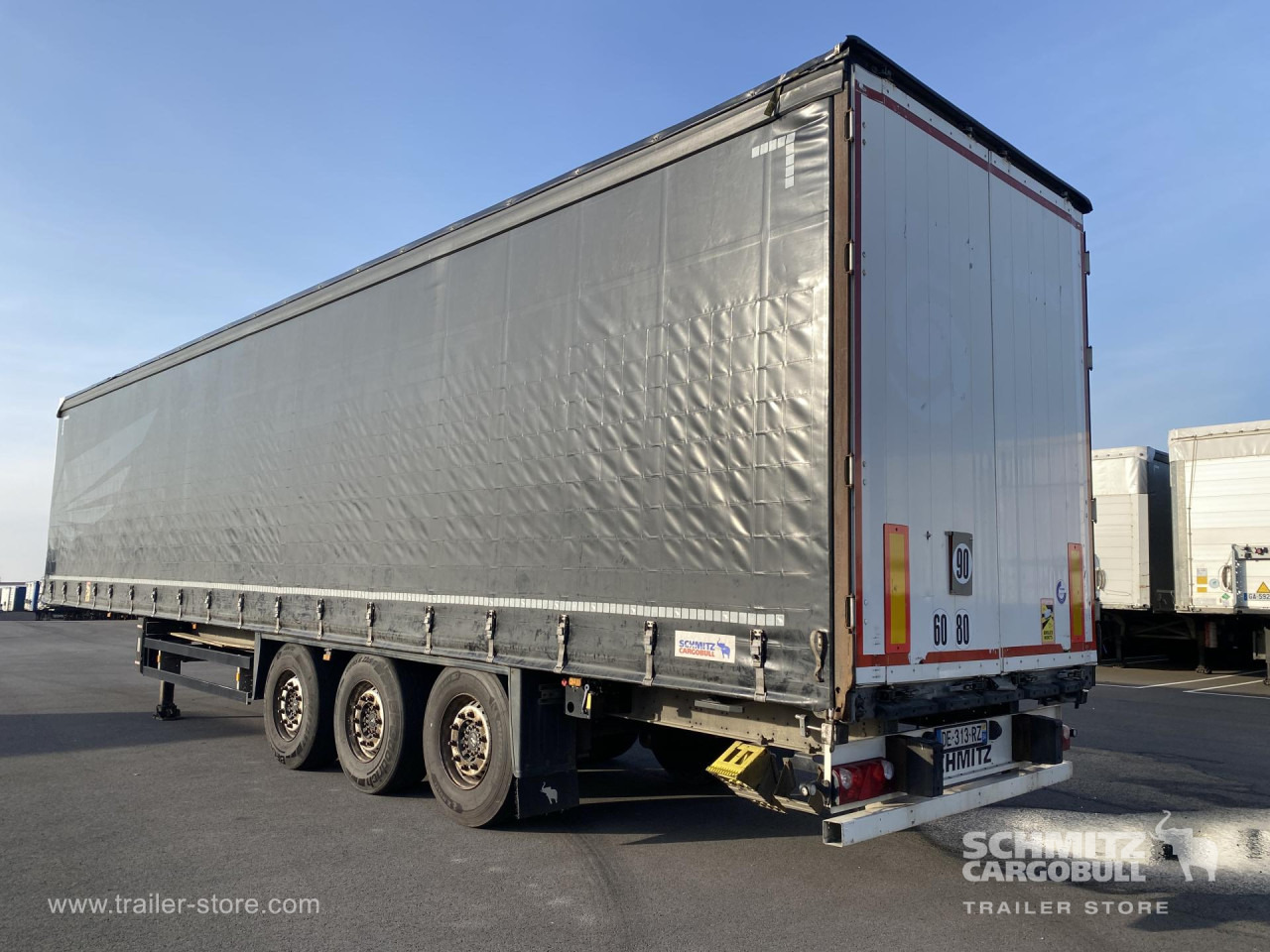SCHMITZ Curtainsider Standard - Gjysmë rimorkio me tendë: foto 5 SCHMITZ Curtainsider Standard - Gjysmë rimorkio me tendë: foto 5