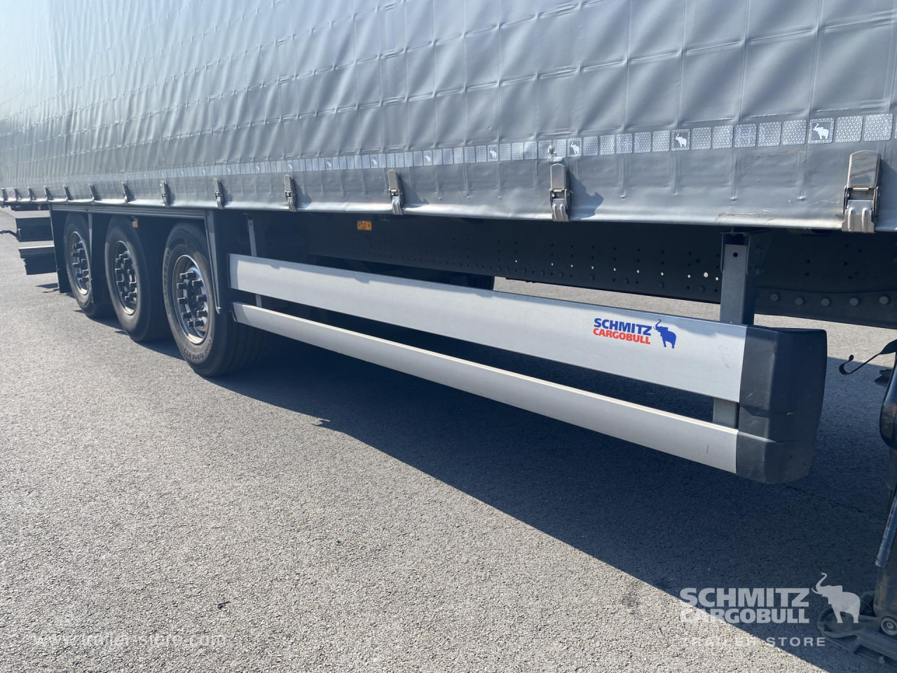 SCHMITZ Curtainsider Standard - Gjysmë rimorkio me tendë: foto 3 SCHMITZ Curtainsider Standard - Gjysmë rimorkio me tendë: foto 3
