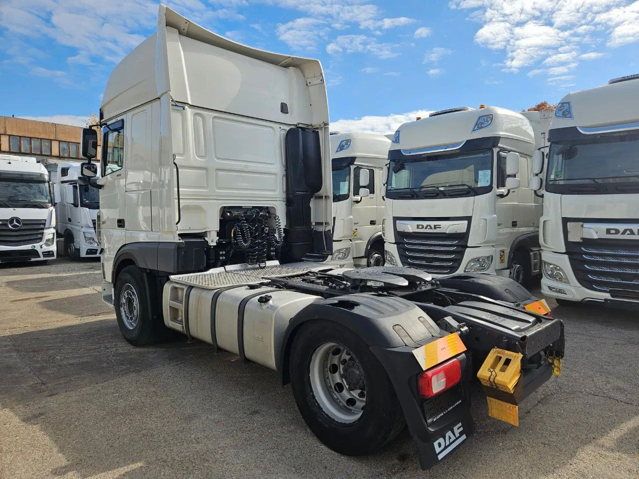DAF XF 480 SSC-Standard-StandKlima - Gjysmë-kamion: foto 3 DAF XF 480 SSC-Standard-StandKlima - Gjysmë-kamion: foto 3