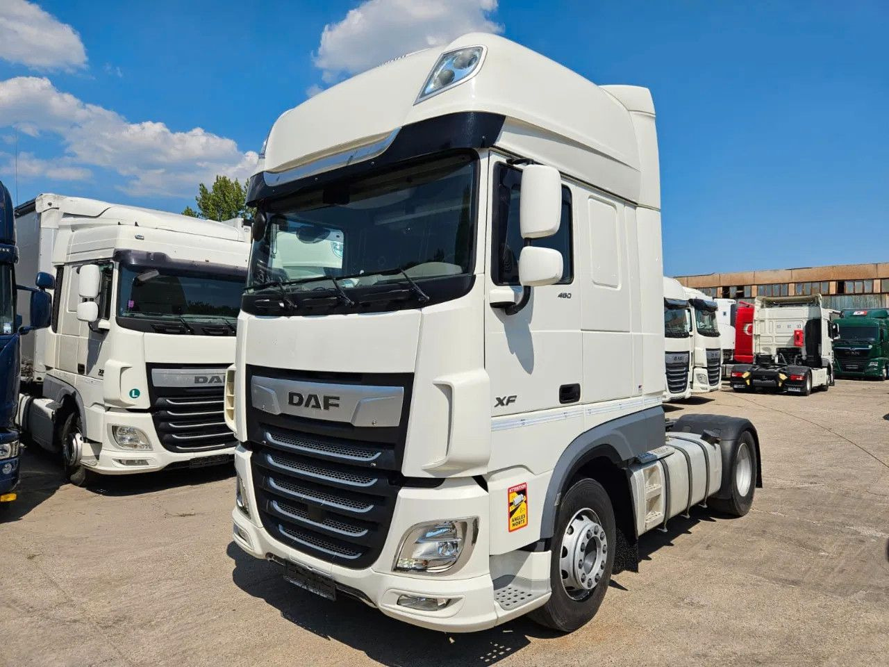 DAF XF 480 SSC-Standard-StandKlima - Gjysmë-kamion: foto 1 DAF XF 480 SSC-Standard-StandKlima - Gjysmë-kamion: foto 1