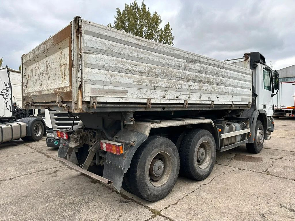 Mercedes-Benz Actros 3341 3 sided Tipper, 6x4, Euro 3, - Kamion vetëshkarkues: foto 3 Mercedes-Benz Actros 3341 3 sided Tipper, 6x4, Euro 3, - Kamion vetëshkarkues: foto 3