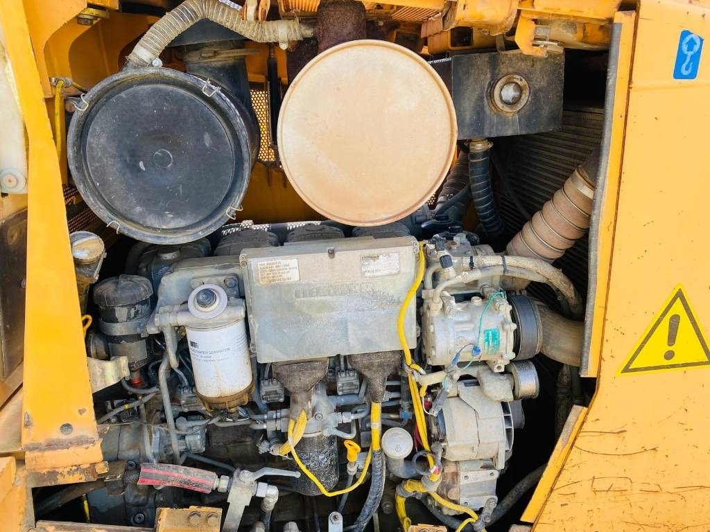 Buldozer Liebherr PR 724 LGP: foto 9