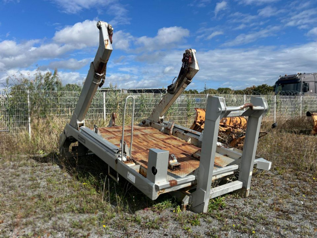 Abrollcontainer Abrollcont. als Meiller Absetzkipper - Kamion vetëngarkues: foto 3 Abrollcontainer Abrollcont. als Meiller Absetzkipper - Kamion vetëngarkues: foto 3