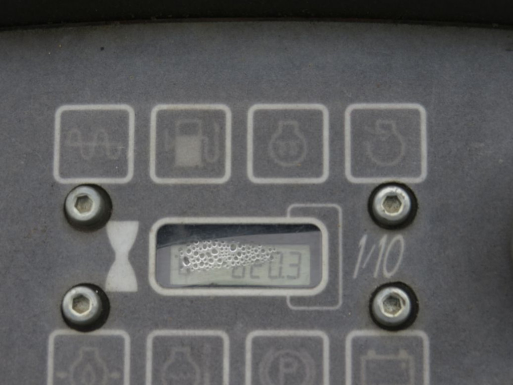 CATERPILLAR Tandem-Vibrationswalze CB14 B Baumaschine - Rul: foto 4 CATERPILLAR Tandem-Vibrationswalze CB14 B Baumaschine - Rul: foto 4