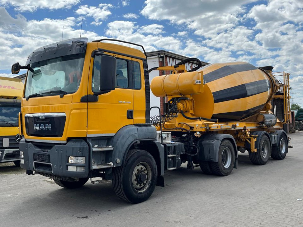 MAN TG-S 18.440 4x4 H BLS SZM Komplettpreis mit Betonauflieger - Gjysmë-kamion: foto 1 MAN TG-S 18.440 4x4 H BLS SZM Komplettpreis mit Betonauflieger - Gjysmë-kamion: foto 1