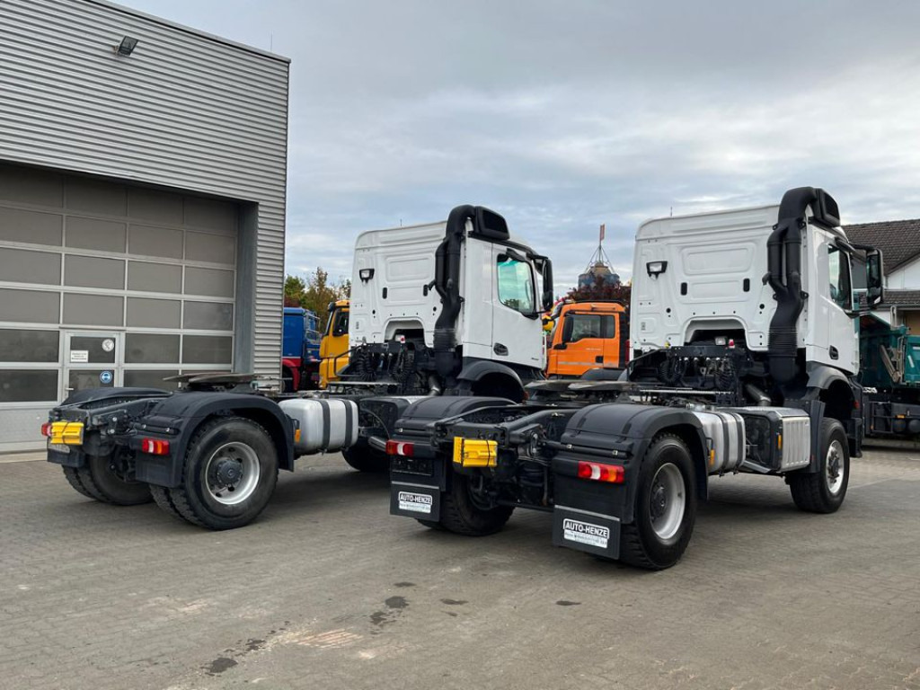 MERCEDES-BENZ Arocs 2043 AS 4x4 SZM nur 133TKM ! Kipphydraulik - Gjysmë-kamion: foto 5 MERCEDES-BENZ Arocs 2043 AS 4x4 SZM nur 133TKM ! Kipphydraulik - Gjysmë-kamion: foto 5