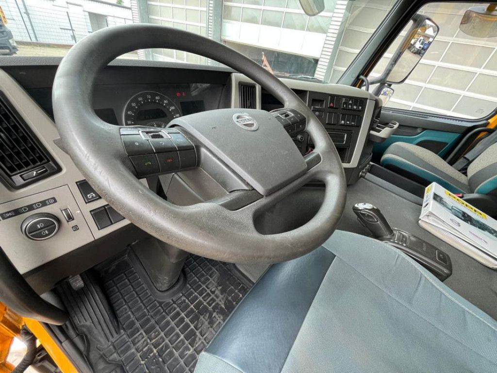 Volvo FM 410 4x2 SZM 6796 KG Leergewicht - Gjysmë-kamion: foto 5 Volvo FM 410 4x2 SZM 6796 KG Leergewicht - Gjysmë-kamion: foto 5
