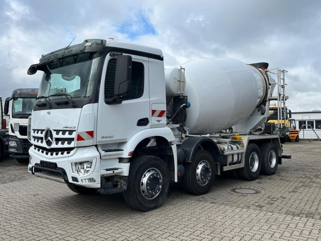 MERCEDES-BENZ Arocs 3240 B 8x4 Betonmischer Deutsch Top AP Achsen - Kamioni: foto 1 MERCEDES-BENZ Arocs 3240 B 8x4 Betonmischer Deutsch Top AP Achsen - Kamioni: foto 1