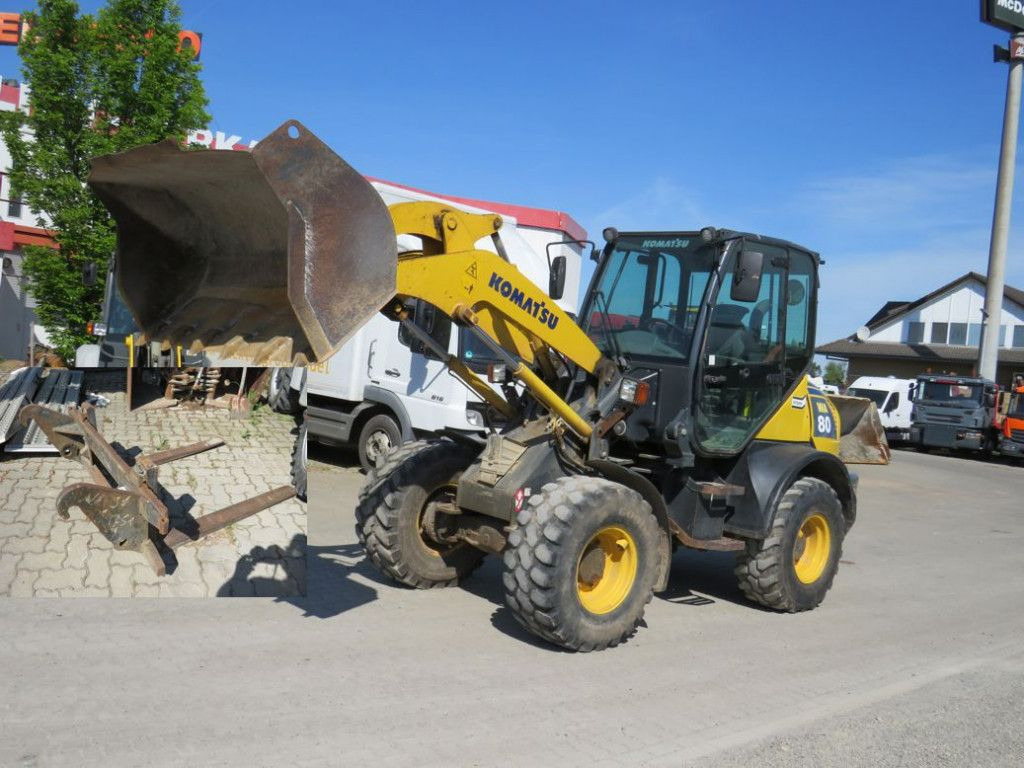 Komatsu Radlader WA 80 - 6 Radlader - Fadrom me goma: foto 1 Komatsu Radlader WA 80 - 6 Radlader - Fadrom me goma: foto 1