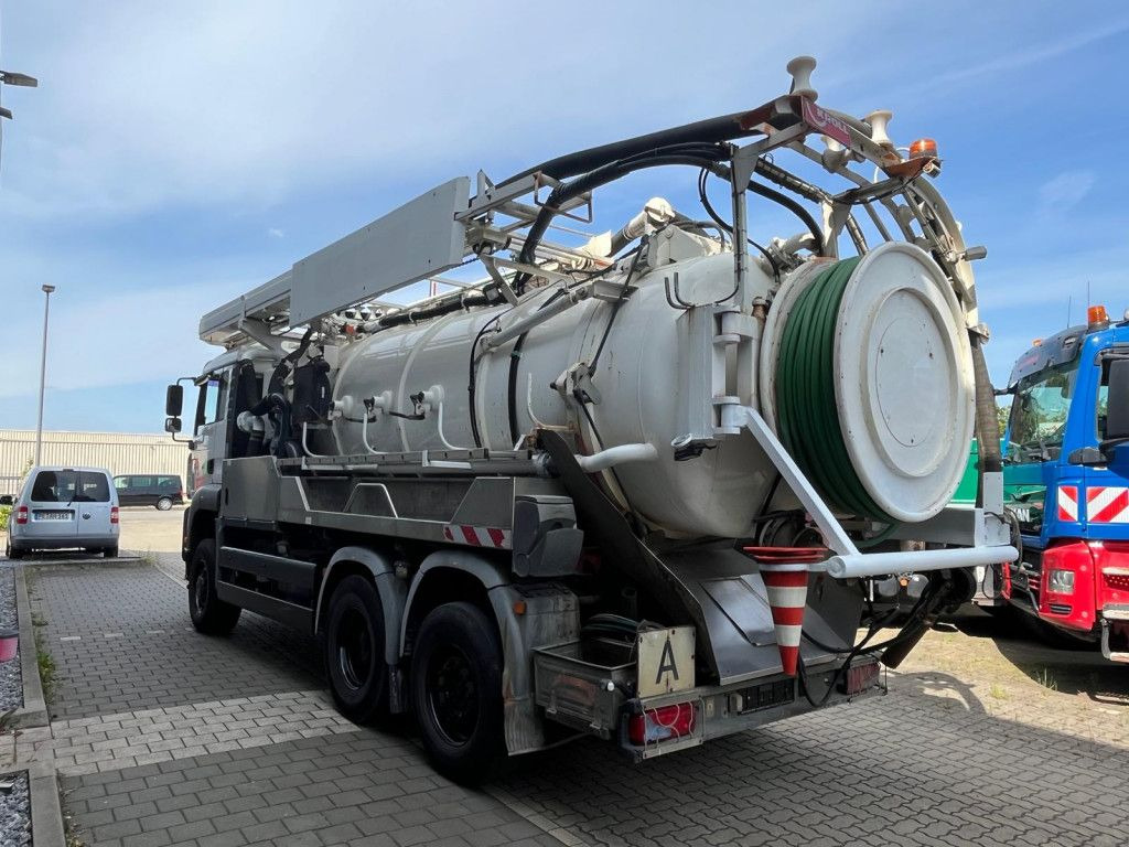 MAN TG-A 28.400 6x4-4 BL Saug + Spülwagen Funk - Kamion me vakuum: foto 3 MAN TG-A 28.400 6x4-4 BL Saug + Spülwagen Funk - Kamion me vakuum: foto 3