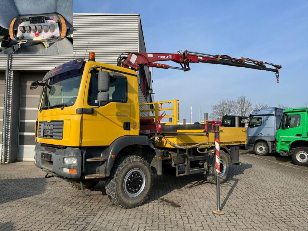 MAN TG-M 18.280 4x4 Pritsche Kran Singelreifen Funkf - Kamion me vinç, Kamion me karroceri të hapur: foto 3 MAN TG-M 18.280 4x4 Pritsche Kran Singelreifen Funkf - Kamion me vinç, Kamion me karroceri të hapur: foto 3