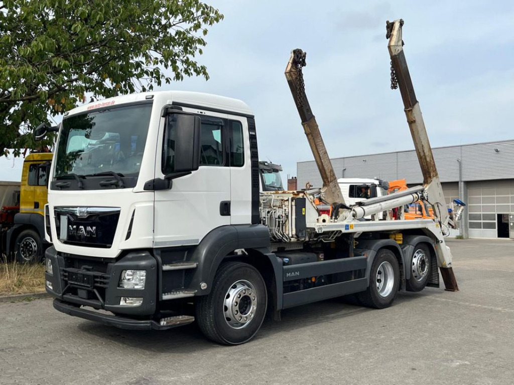 MAN TG-S 26.400 6x2 BL Absetzkipper Meiller Funk - Fadromë ngarkuese: foto 1 MAN TG-S 26.400 6x2 BL Absetzkipper Meiller Funk - Fadromë ngarkuese: foto 1