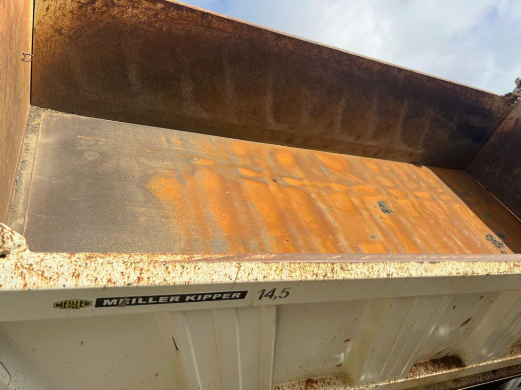 MAN TG-S 26.440 6x4 BB 3-Achs Kipper Schalter - Kamion vetëshkarkues: foto 4 MAN TG-S 26.440 6x4 BB 3-Achs Kipper Schalter - Kamion vetëshkarkues: foto 4