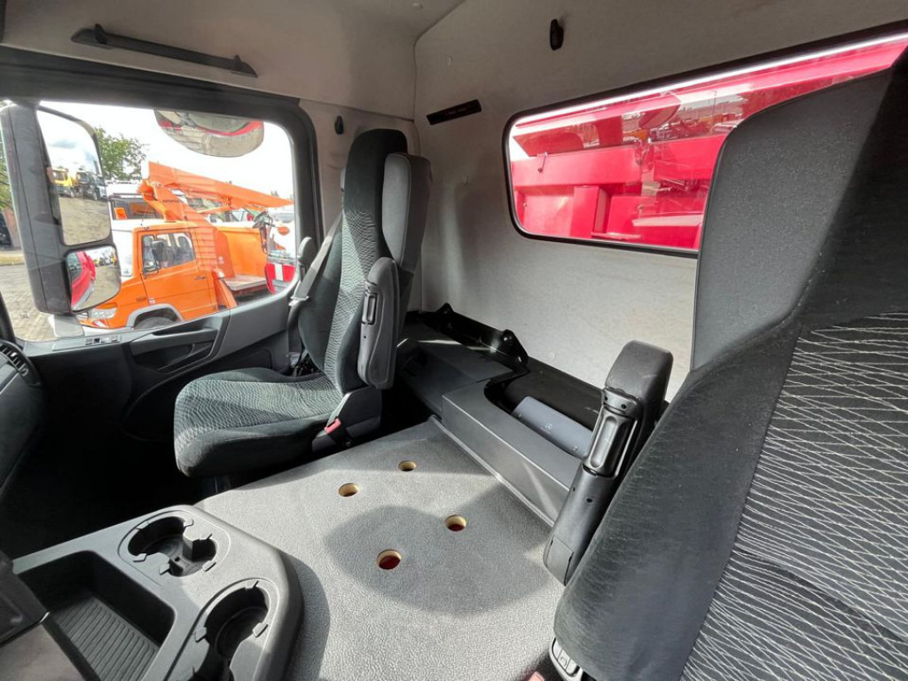 MERCEDES-BENZ Arocs 4143 8x4 4-Achs Kipper Meiller Bordmatik - Kamion vetëshkarkues: foto 2 MERCEDES-BENZ Arocs 4143 8x4 4-Achs Kipper Meiller Bordmatik - Kamion vetëshkarkues: foto 2