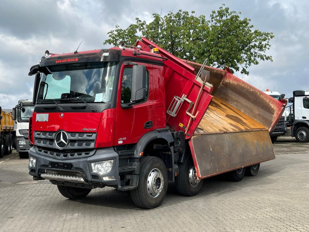 MERCEDES-BENZ Arocs 4143 8x4 4-Achs Kipper Meiller Bordmatik - Kamion vetëshkarkues: foto 1 MERCEDES-BENZ Arocs 4143 8x4 4-Achs Kipper Meiller Bordmatik - Kamion vetëshkarkues: foto 1