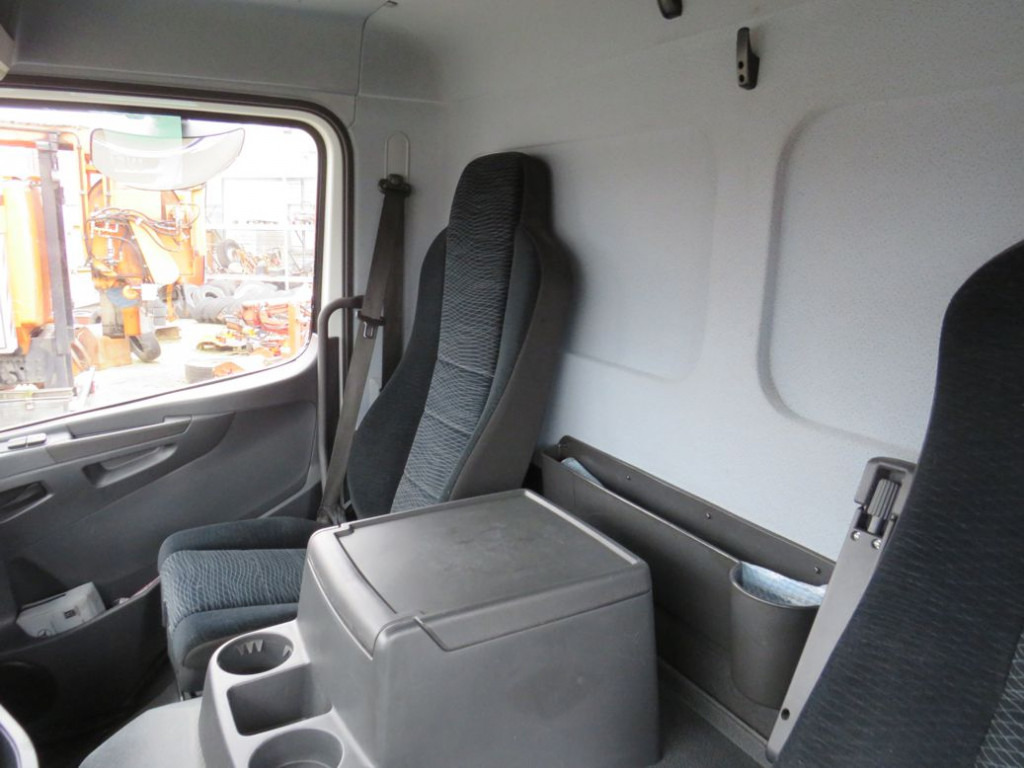 MERCEDES-BENZ Atego 1224 L  Pritsche LBW LBW 1.5to - Kamion me tendë: foto 3 MERCEDES-BENZ Atego 1224 L  Pritsche LBW LBW 1.5to - Kamion me tendë: foto 3