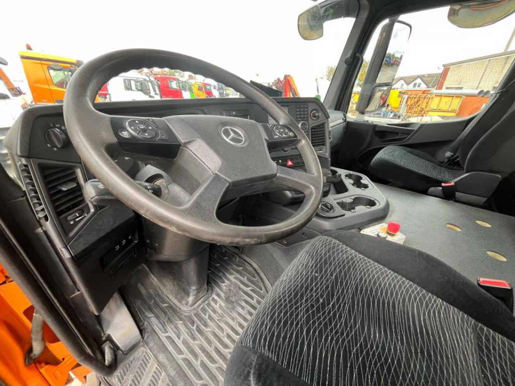 MERCEDES-BENZ Mercedes-Benz Arocs Betonmischer 3236 8x4 Deutsch Top AP Achsen - Autobetoniere: foto 5 MERCEDES-BENZ Mercedes-Benz Arocs Betonmischer 3236 8x4 Deutsch Top AP Achsen - Autobetoniere: foto 5