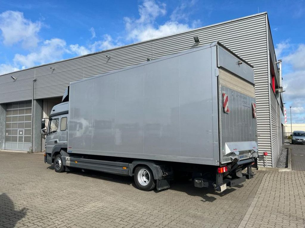 Mercedes-Benz Atego 818 L Möbelkoffer LBW Möbelkoffer gr.Fhs+S - Kamioncine me kontinier: foto 3 Mercedes-Benz Atego 818 L Möbelkoffer LBW Möbelkoffer gr.Fhs+S - Kamioncine me kontinier: foto 3