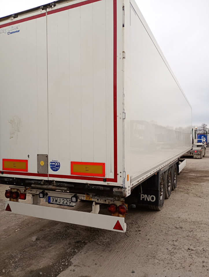 KRONE BOX - Gjysmë rimorkio me vagonetë të mbyllur: foto 4 KRONE BOX - Gjysmë rimorkio me vagonetë të mbyllur: foto 4
