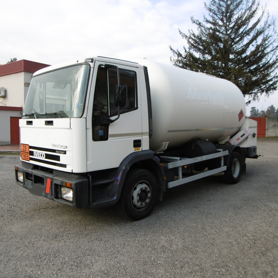 IVECO 130.24 LPG GAS Tank - Autobot: foto 2 IVECO 130.24 LPG GAS Tank - Autobot: foto 2