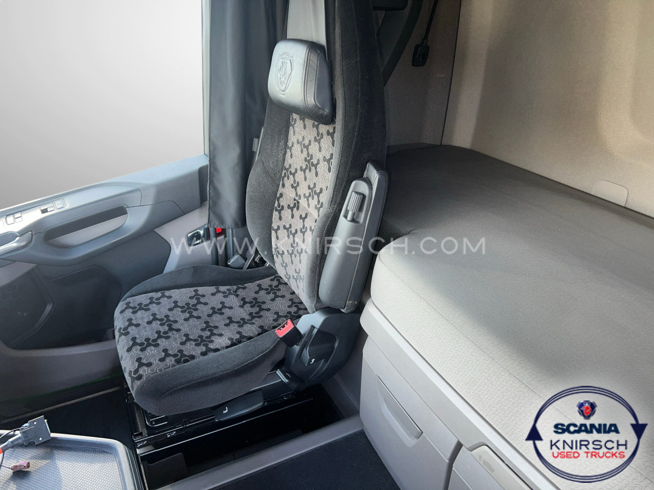 SCANIA R450A4x2LA - Gjysmë-kamion: foto 5 SCANIA R450A4x2LA - Gjysmë-kamion: foto 5